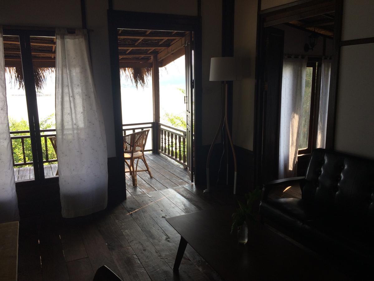 Pomelo Restaurant And Guesthouse - Fishermen & Tammarine Cottages Riverfront - Experience Nature, Culture And Adventure & Tailor-Made Tour Ban Khon 外观 照片